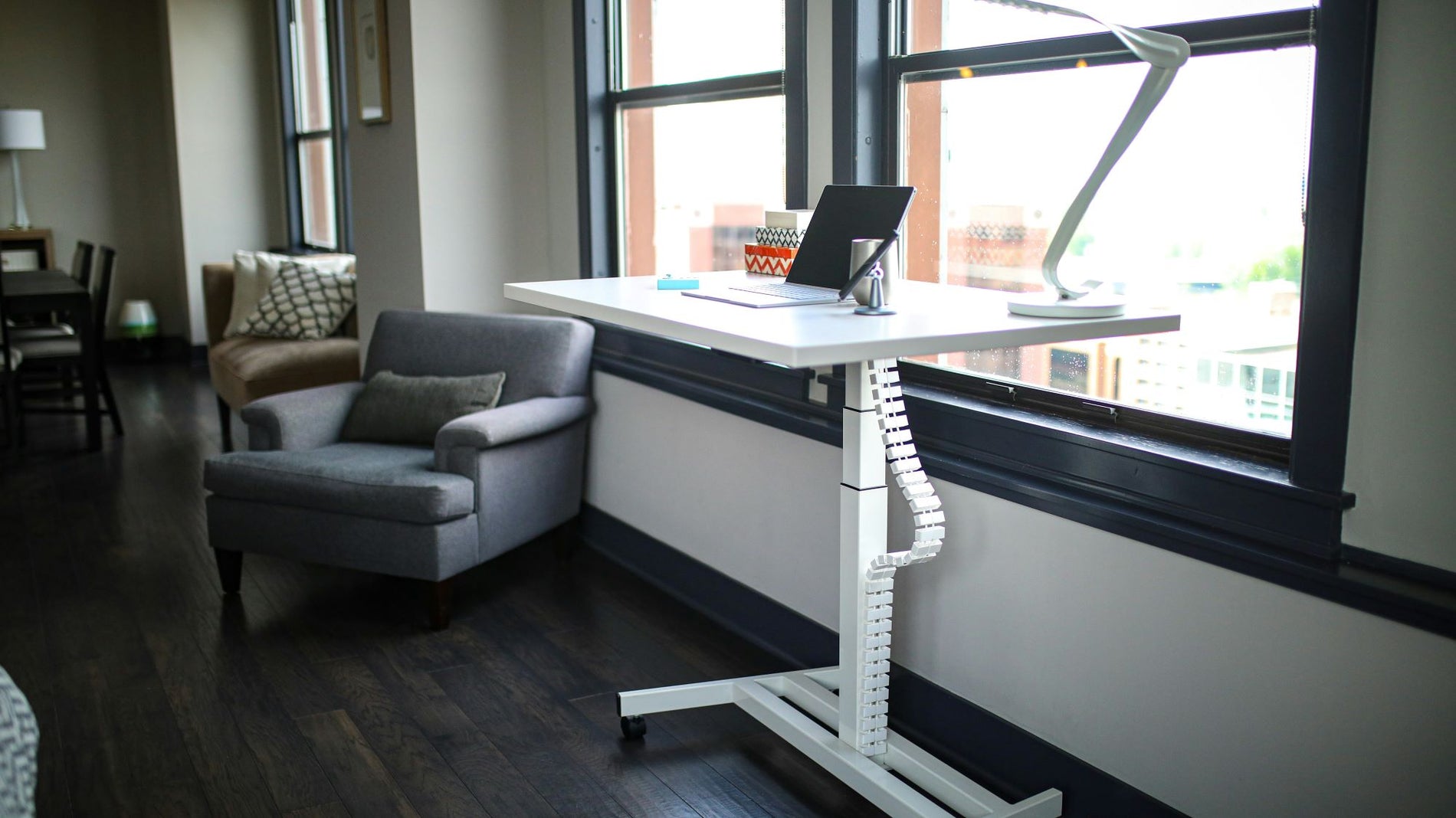 Standing Desk Converters vs. Full Standing Desks