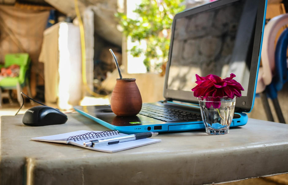 Ergonomic Corner Writing Desks for Comfort