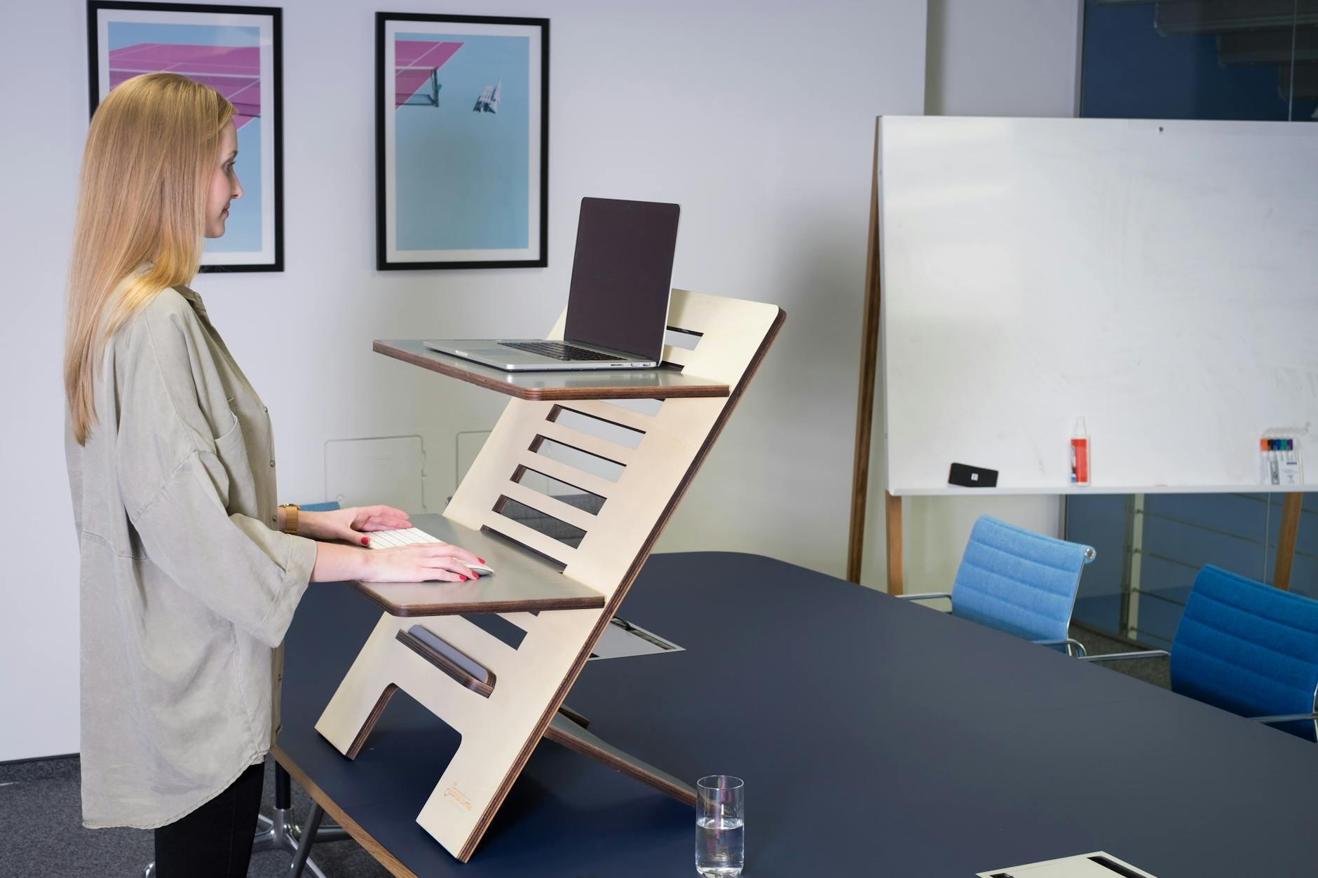 Ergonomic Benefits Of Standing Tables