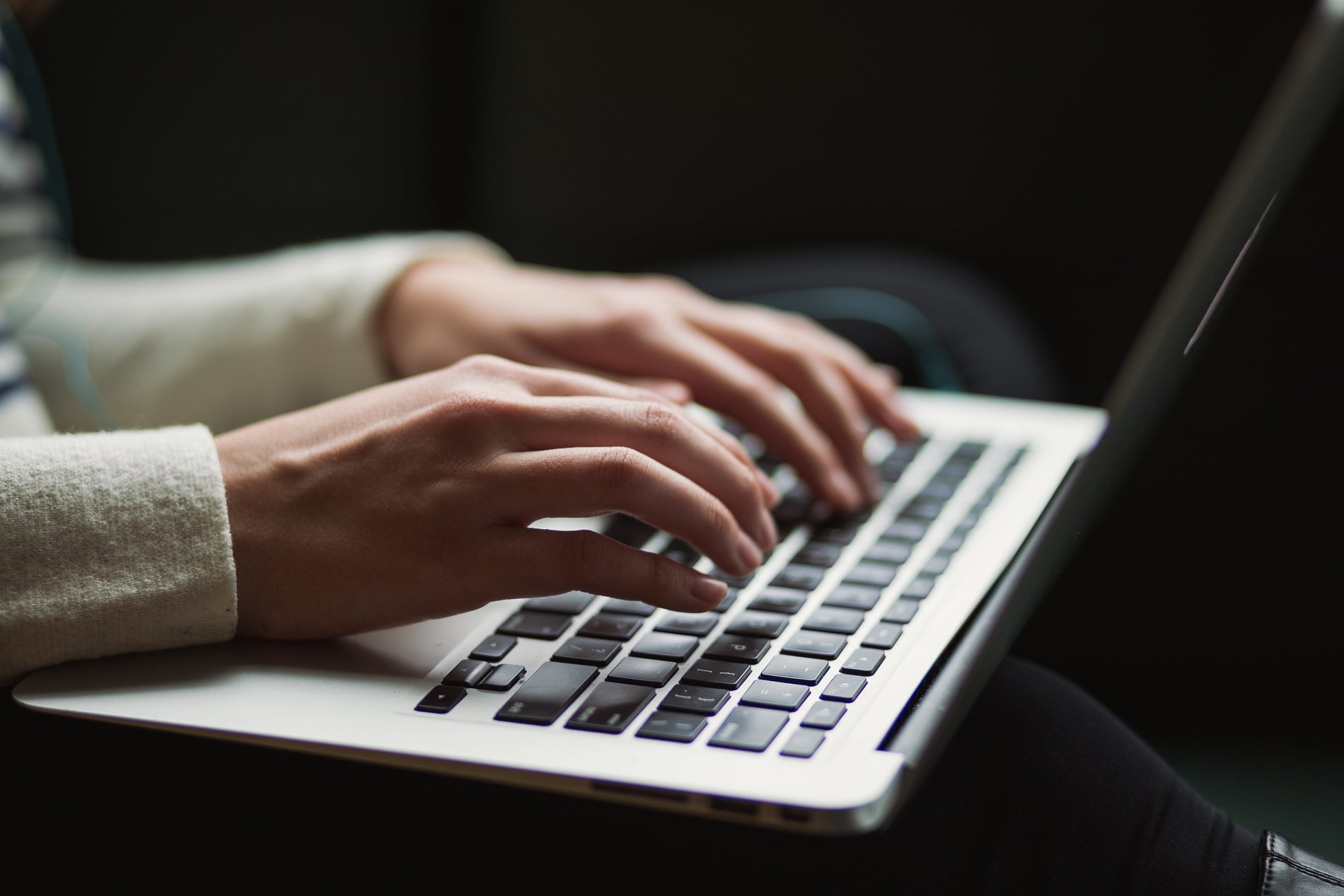 Best Desks For The Home Office