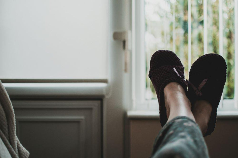 Why Need An Under Desk Foot Rest?