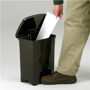 9710 - Step-On Plastic Receptacle, 4-Gallon by Safco