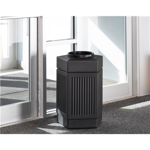 9485 - Canmeleon™ Indoor/Outdoor, 30 Gal Pentagon by Safco