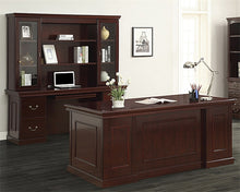 Load image into Gallery viewer, TOW-TYP11 Townsend Series Traditional Executive Office
